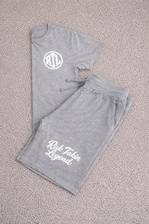Risk Takin Legend Gray & White Signature Set (Tee & Shorts)